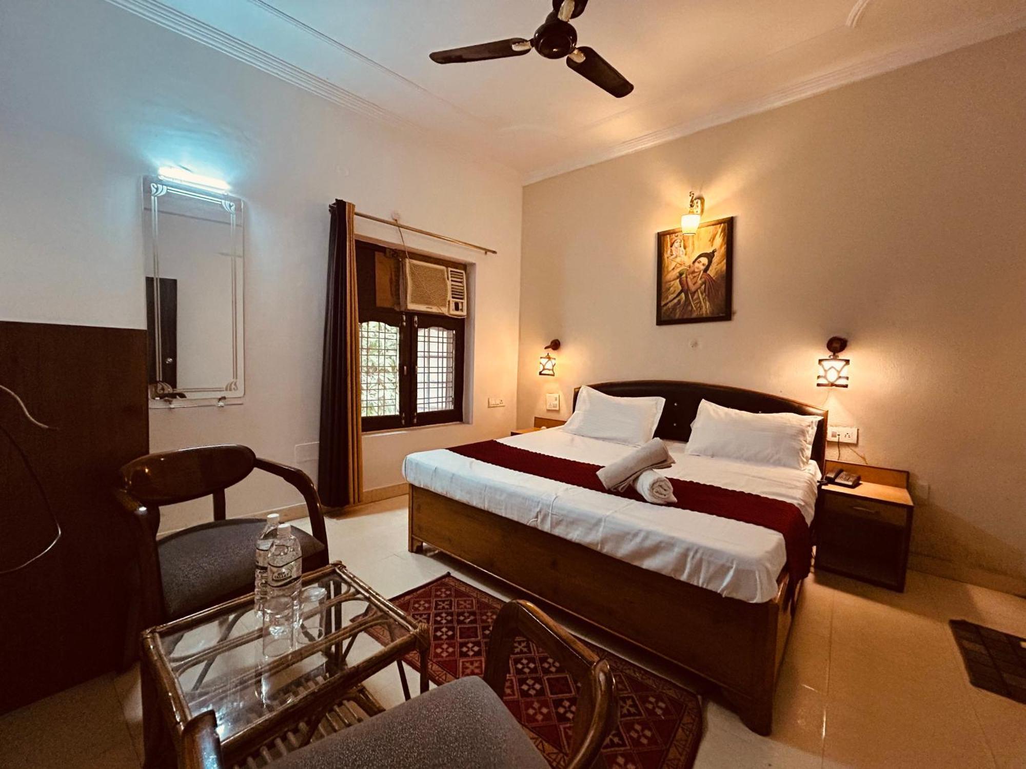 The For You Hotel & Restaurant Rishīkesh Dış mekan fotoğraf
