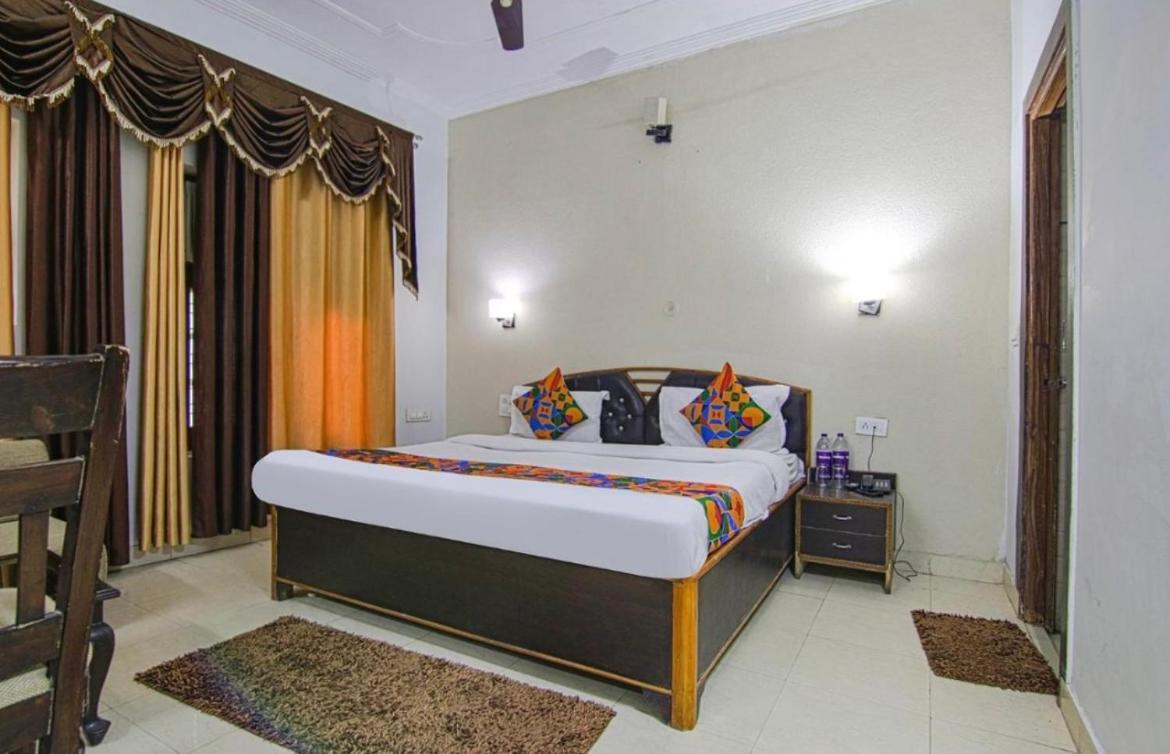 The For You Hotel & Restaurant Rishīkesh Dış mekan fotoğraf