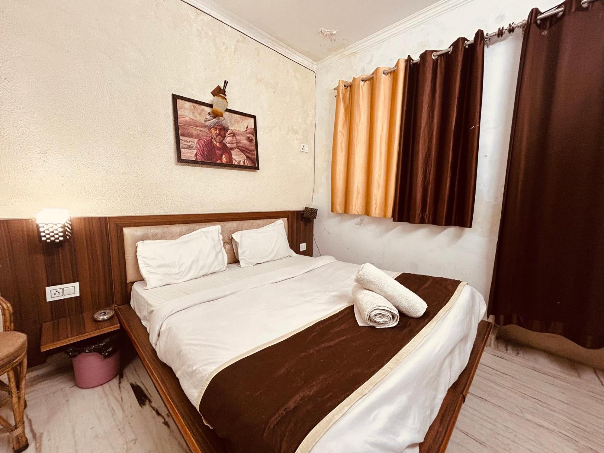 The For You Hotel & Restaurant Rishīkesh Dış mekan fotoğraf